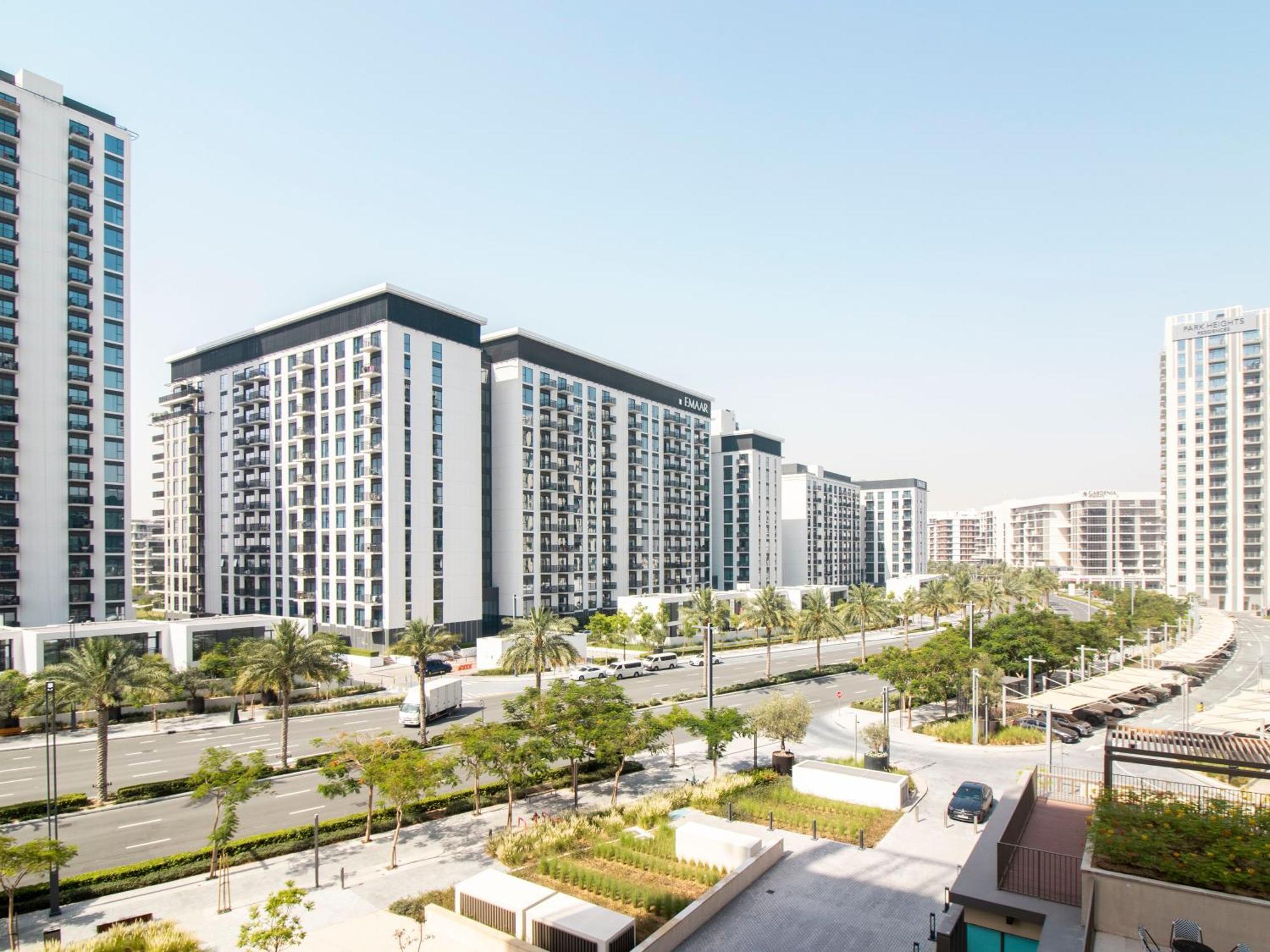 Bright & Modern 1br In Socio Hills Apartment *